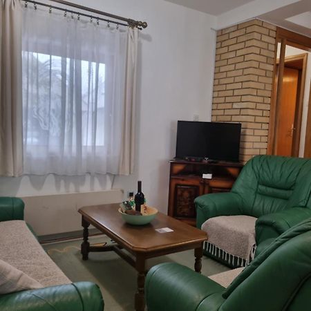 Kraljevi Konaci Olja Apartment Zlatibor Bagian luar foto